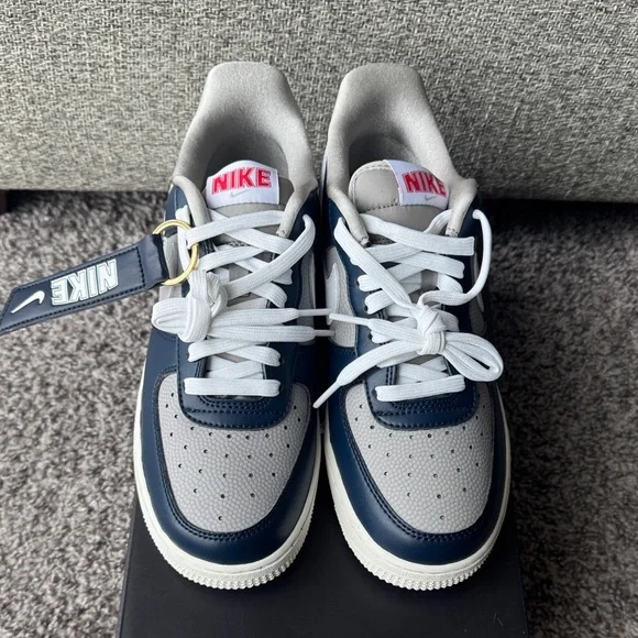 Nike Air Force 1 '07 SE - College Navy/White-Gray Women’s 8 Men’s 6.5 - Picture 6 of 11